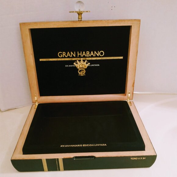 Suenos de Saundra Upcycled, EXTREMELY RARE Gran Cigar Box, Storage/ Home Accent - Picture 16 of 16